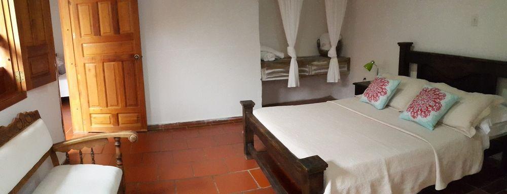 La Casa De Hercilia Boutique Barichara Buitenkant foto