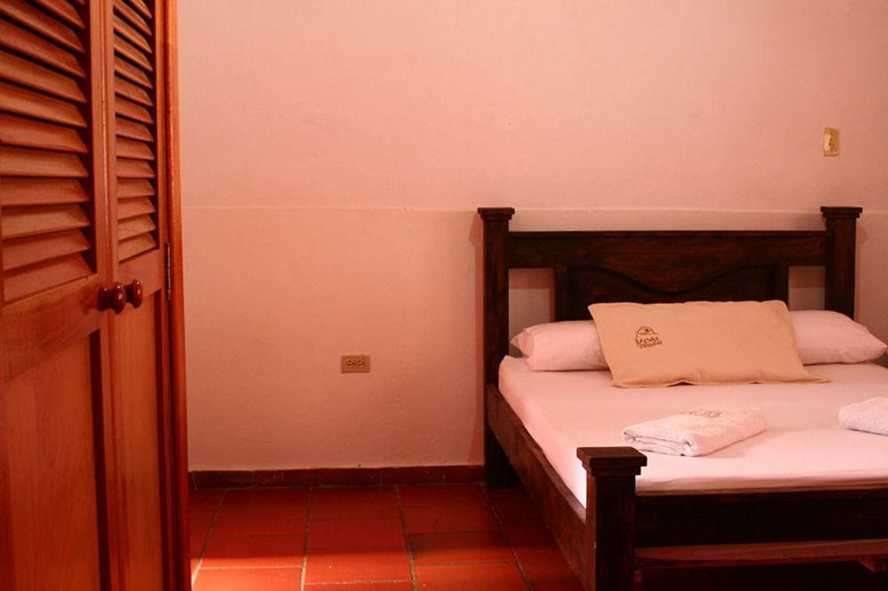 La Casa De Hercilia Boutique Barichara Buitenkant foto